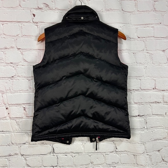 Isaac Mizrahi Vest Womens size Small Black Puffer Sleeveless Snap Front Layer - Picture 2 of 8